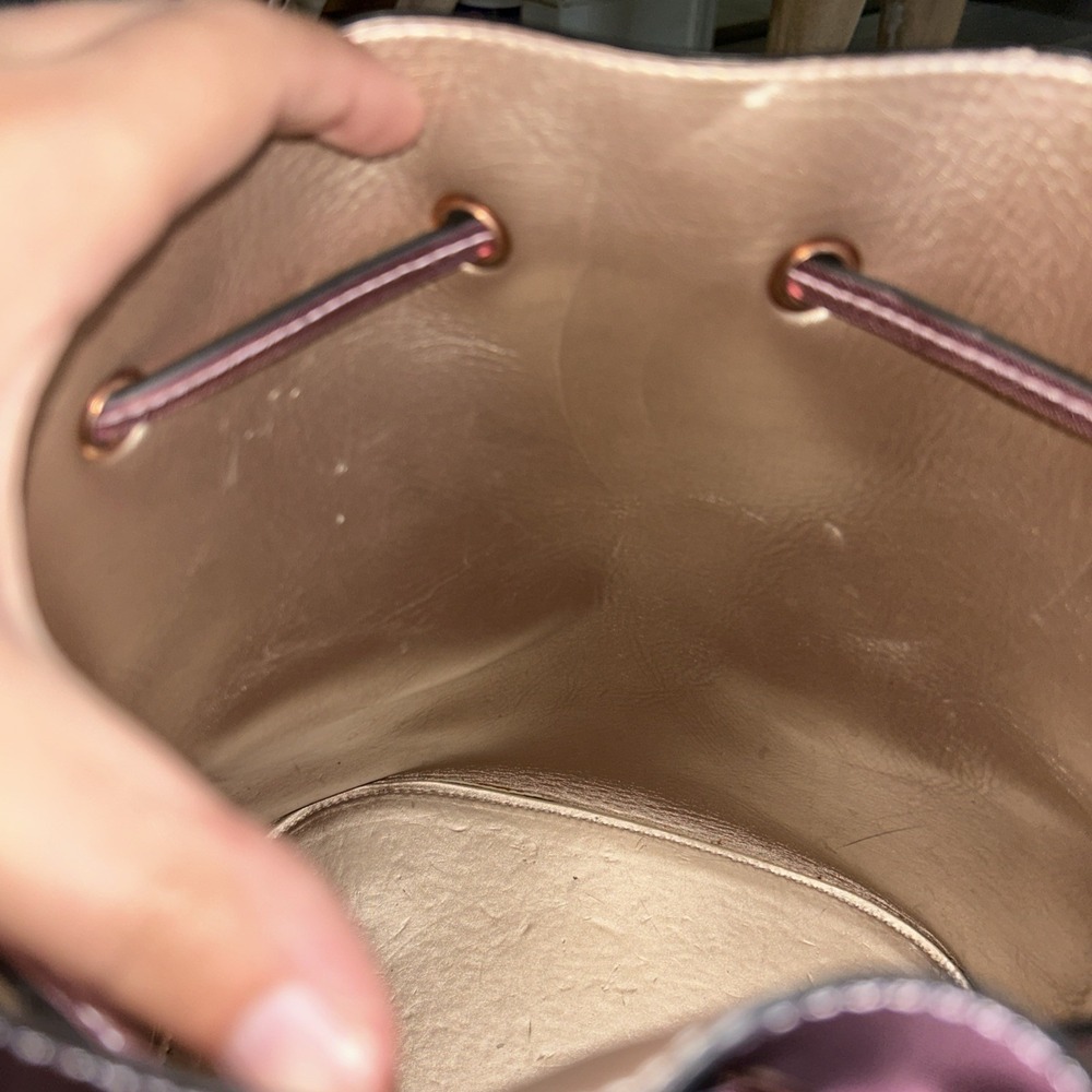 Metallic Pink‎ Drawstring Bucket Bag - Picture 4 of 10
